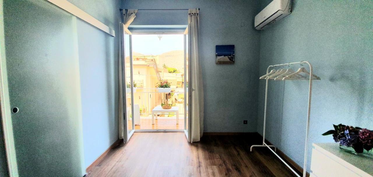 La Casa Di Andreina Hotel Мондело Екстериор снимка