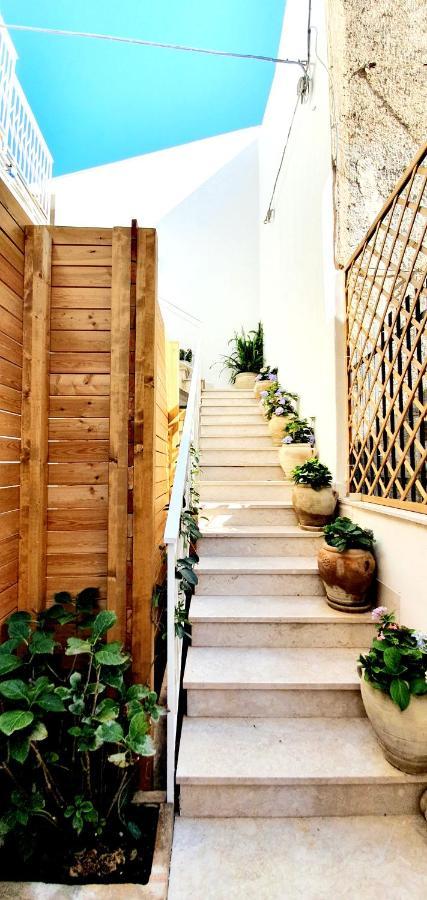 La Casa Di Andreina Hotel Мондело Екстериор снимка